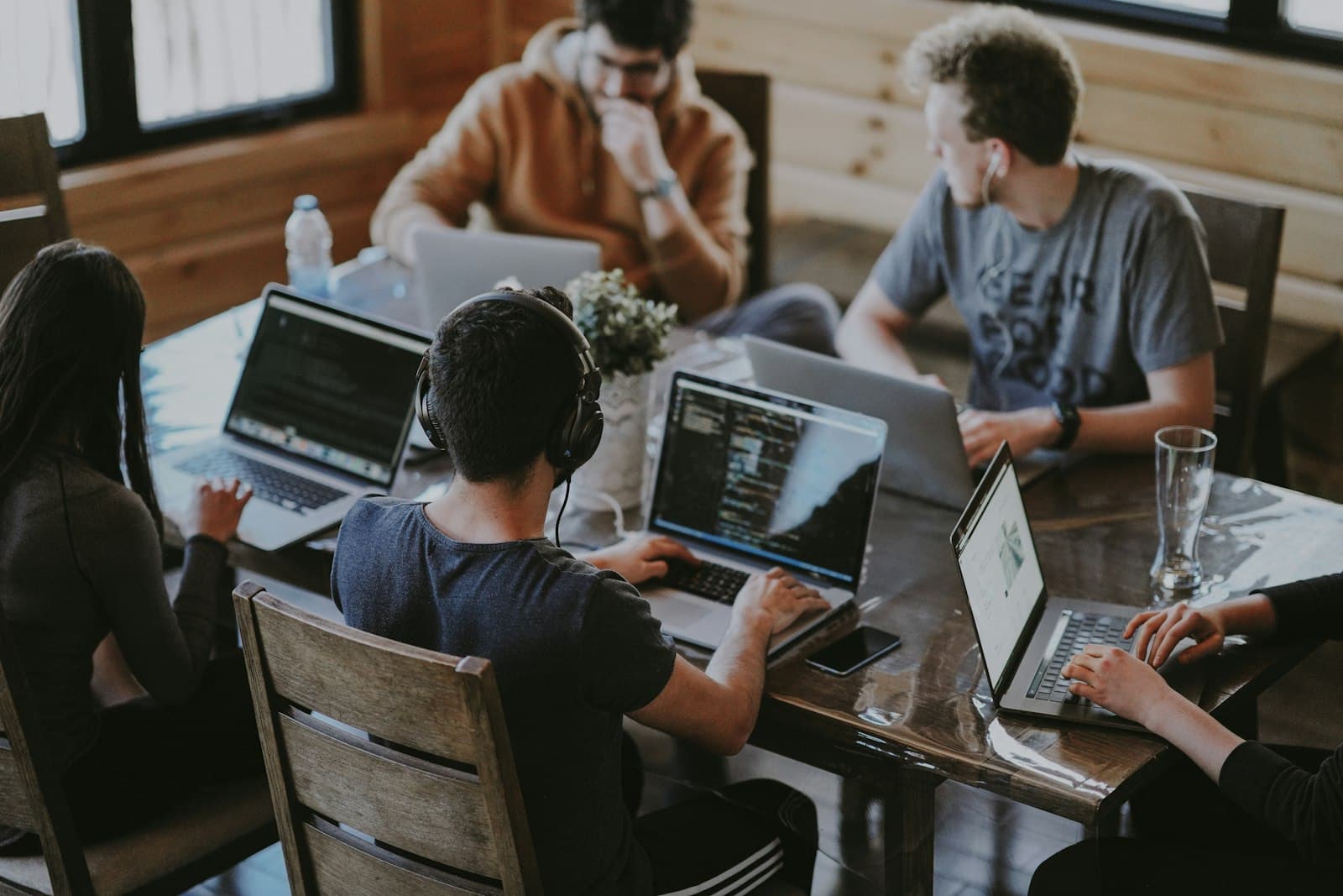 Zespół DSX — outsourcing IT i wsparcie techniczne dla firm